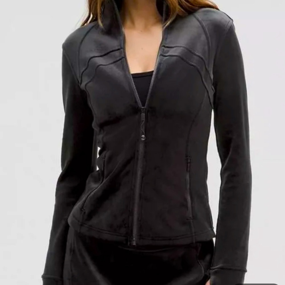 Lululemon Women’s Define Velvet Jacket New w/ Tags.